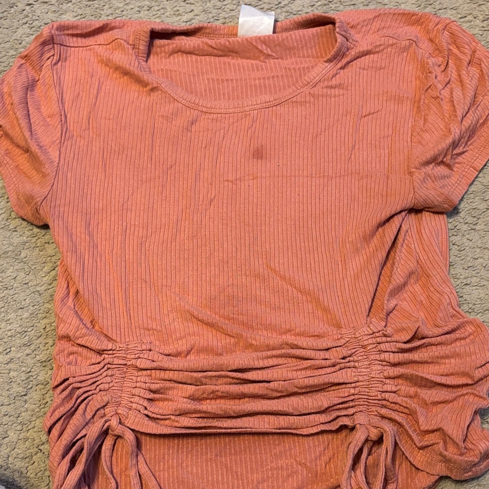 No Boundaries Rust Short Sleeve Ribbed Top